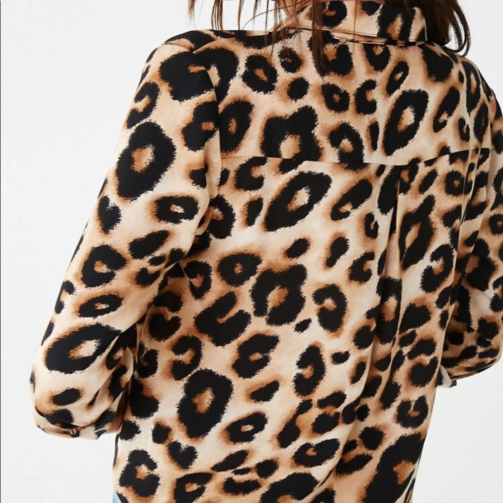 FOREVER 21 - Long Sleeve Top - Picture 4 of 9